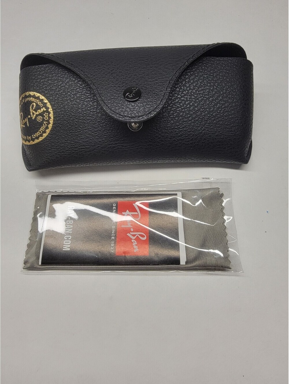 Rayban Sunglasses Eyeglasses Soft Leather Black Case w/ Cleaning Cloth